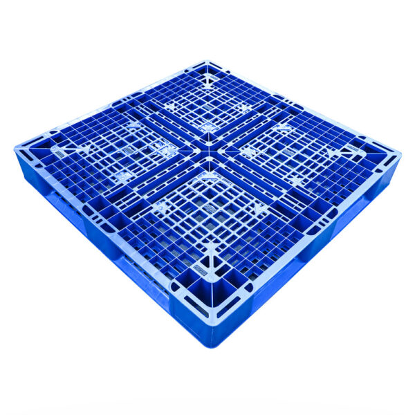 Plastic Pallet With Steels