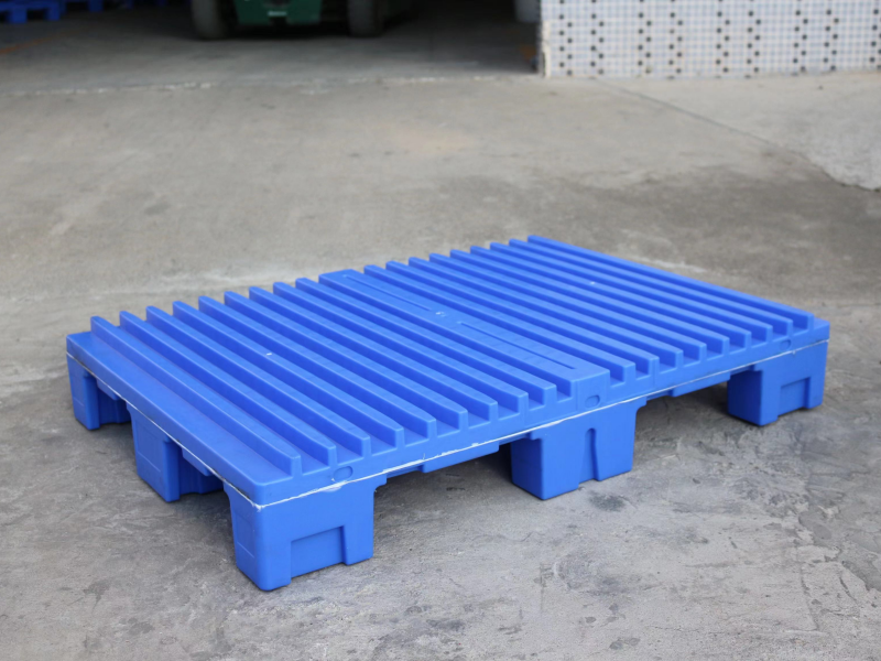 3 Runner Pallets
