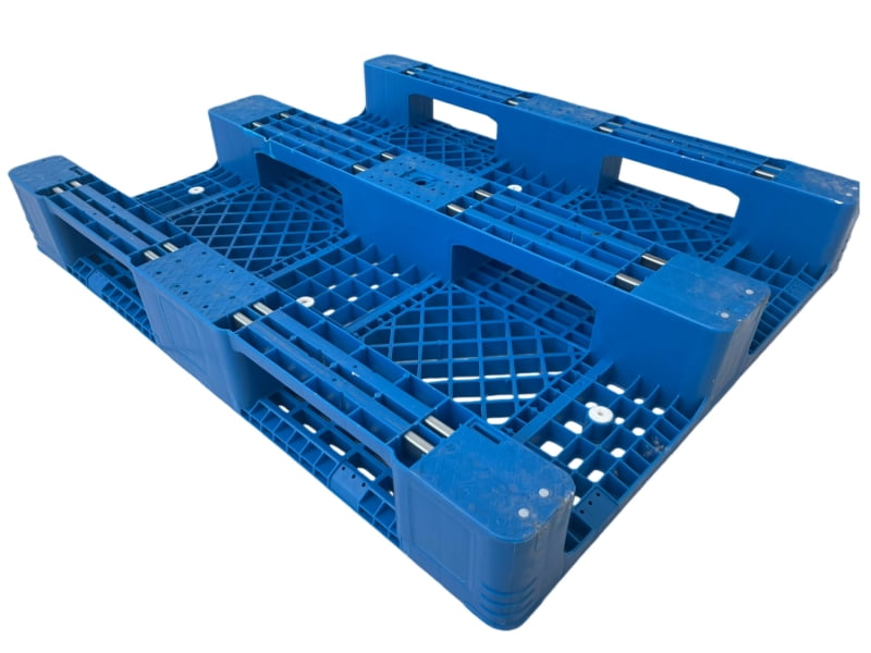 3 runner plastic pallet